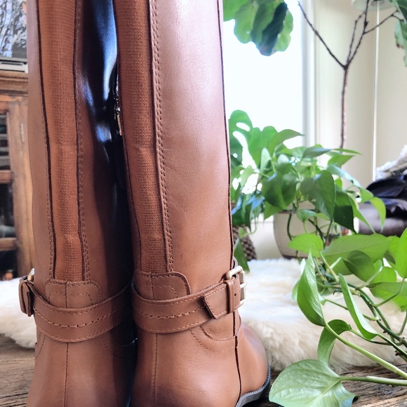 • sam edelman tall boot • - Picture 4 of 5